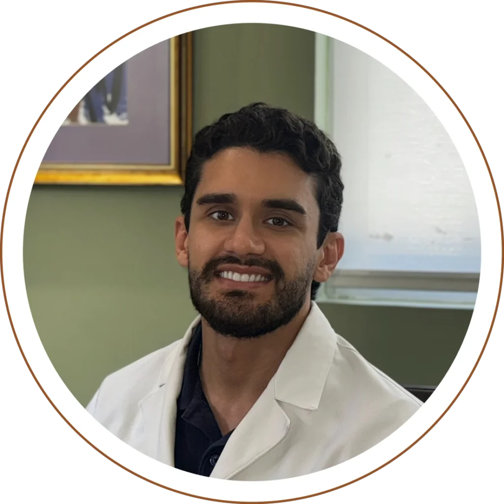 Dr. Lucas Machado, cirurgião-dentista da Clínica Dr. Talvane Sobreira